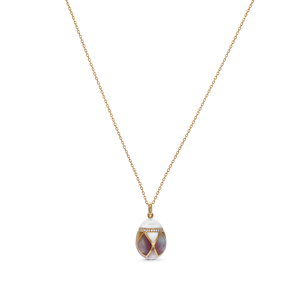 Necklace with Pendant in Rose Gold