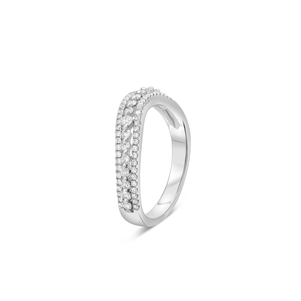 Round Diamond Pave' Wedding Ring