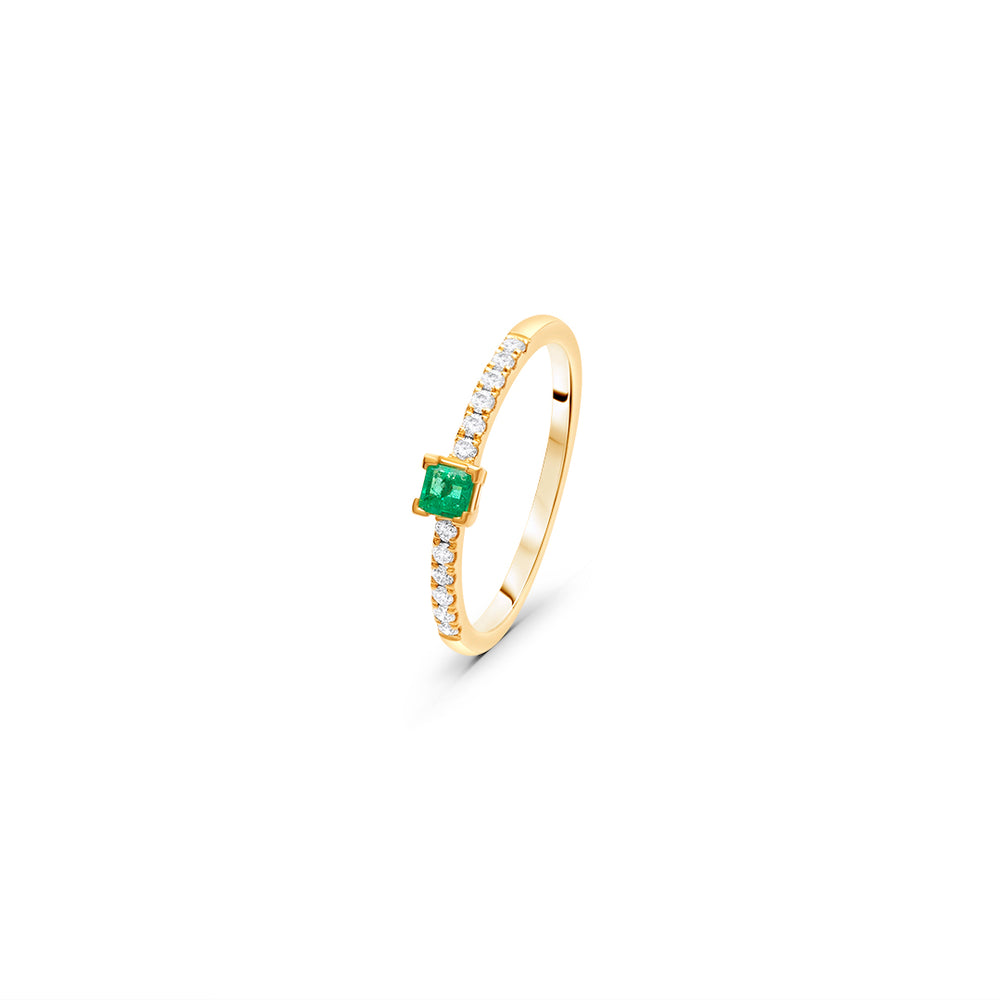 Dainty Ring with Princess-Cut Emerald